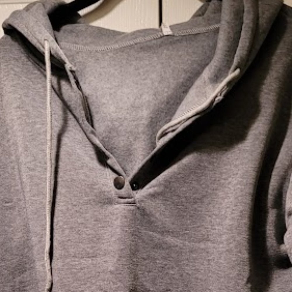 Running Hoodie - Picture 3 of 3